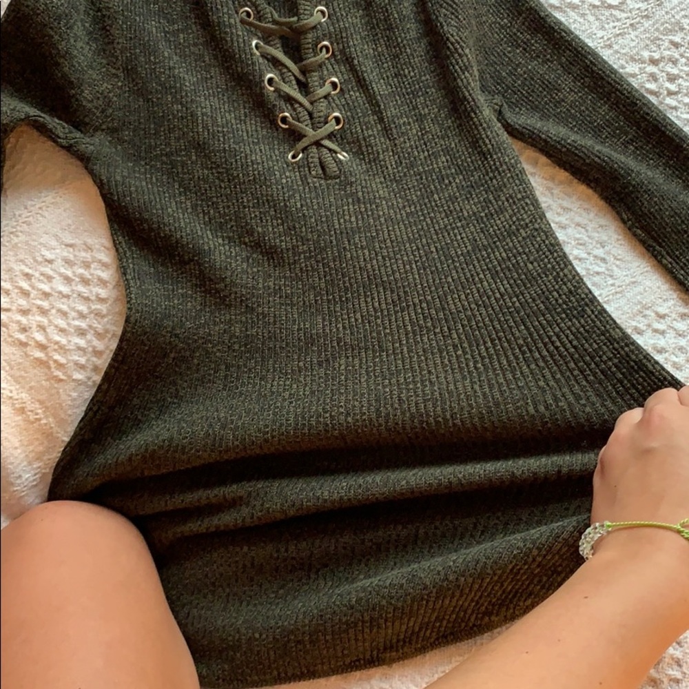 Sweater - Picture 3 of 3